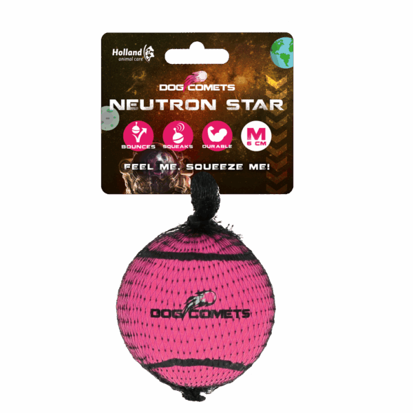 Dog comets Neutron Star Tennisbal met pieper M Roze 1st