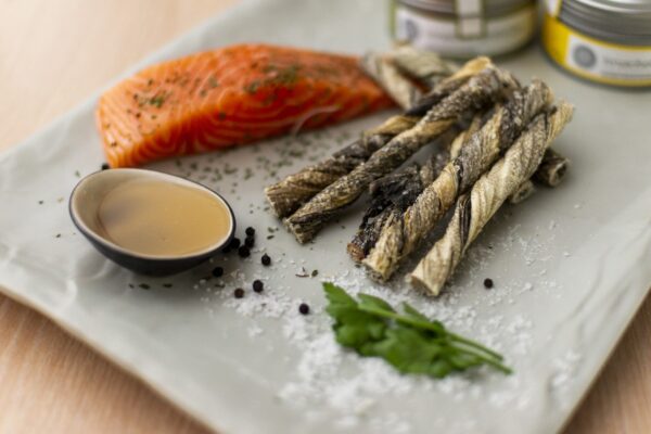 SONY DSC Braaaf Salmon Roll Sticks 12 cm