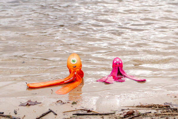 290944 Dog Comets Alien Octo Orange M